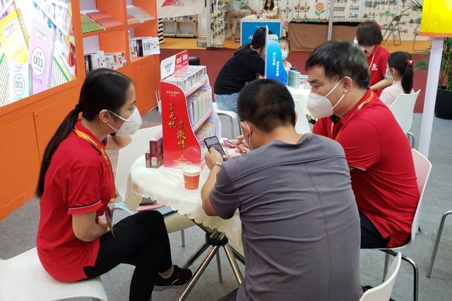 不起眼商品“錢”景無限！冷門商機驚艷上海百貨會