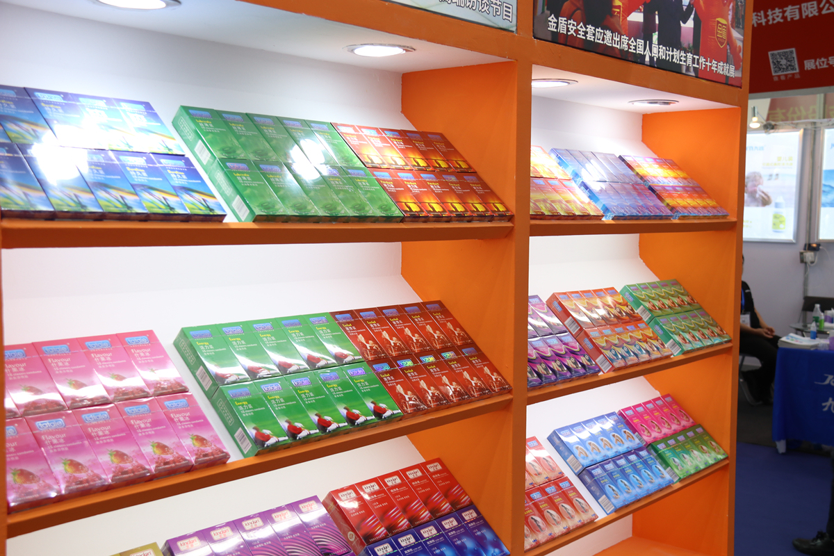 產品有特色、價格好操作，康祥避孕套閃亮國藥會！(圖3)